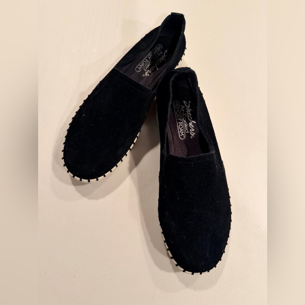Skechers | Ladies Slip-Ons Sepulveda 2.0. Size: 8